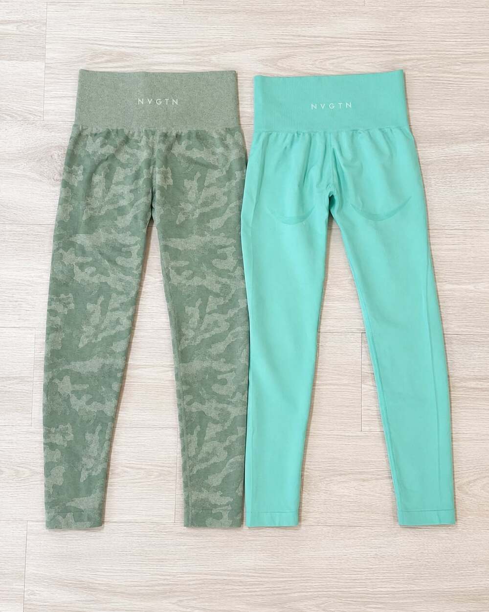 NVGTN Seamless Contour Leggings Bundle (Camo and Mint Blue) womem’s small